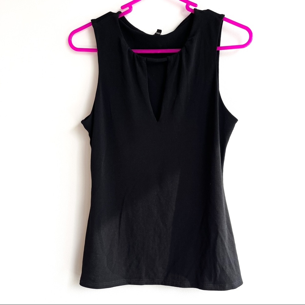 Sleeveless Express black top.